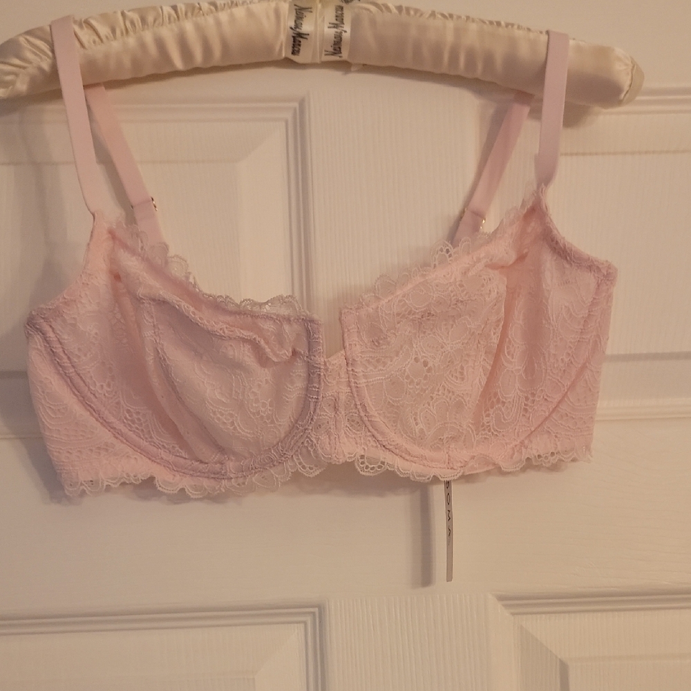 NWT Soma Elegant Pink Lace Bralette